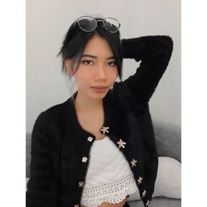 Meet your Posher, Nhi